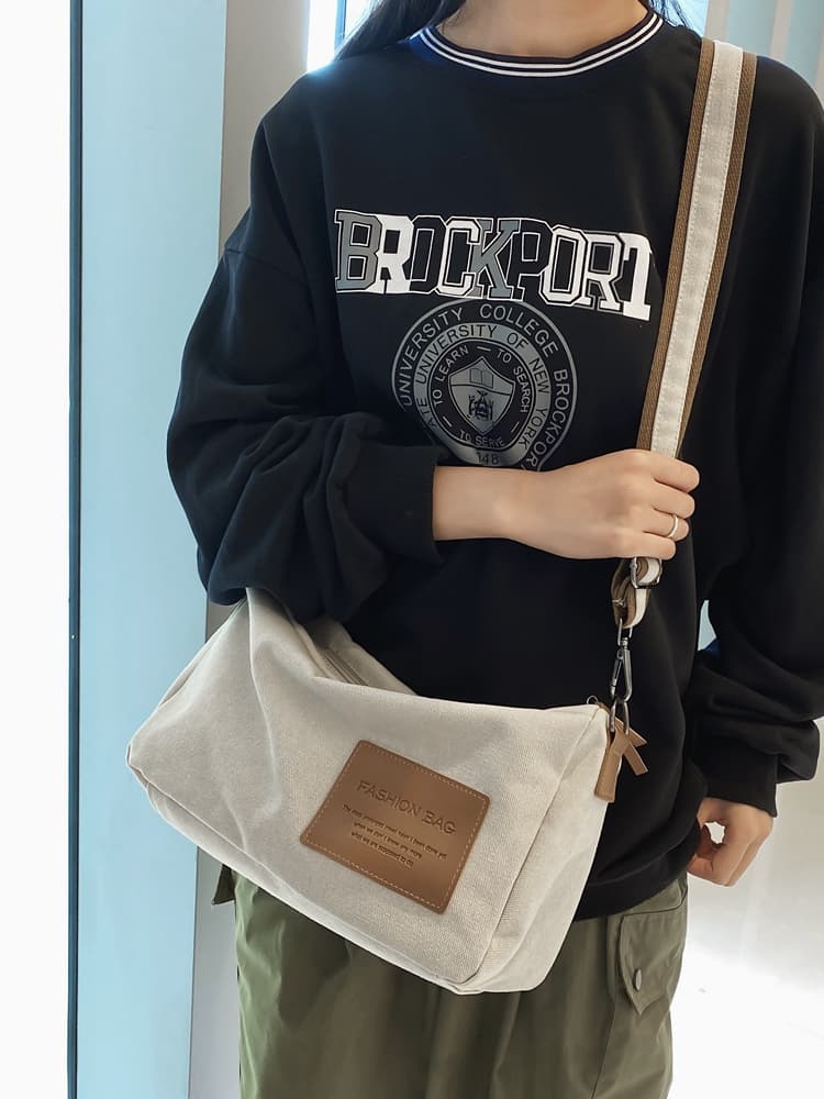 メンズ  スタイリッシュミニショルダーバッグ