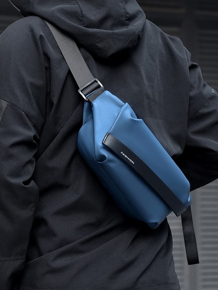 ショルダーバッグメンズ ミニ スタイリッシュ防水ミニショルダー