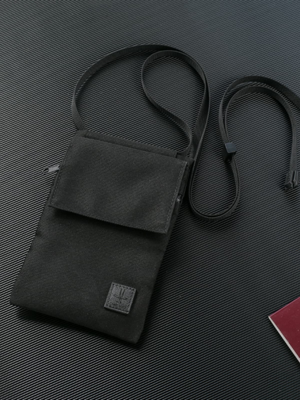 ショルダーバッグメンズ 財布 縦型スマホポケット財布