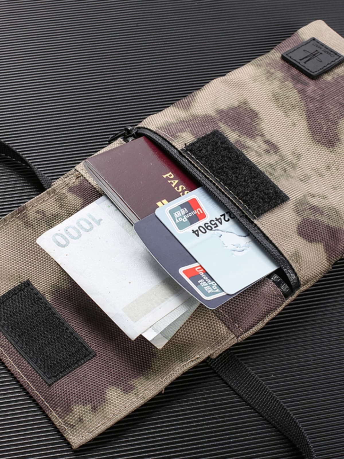 ショルダーバッグメンズ 財布 縦型スマホポケット財布