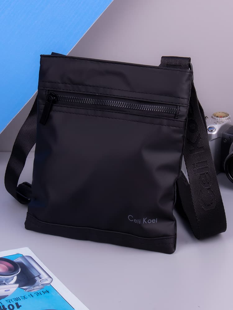 ショルダーバッグメンズ ミニ スタイリッシュ薄型ミニショルダー