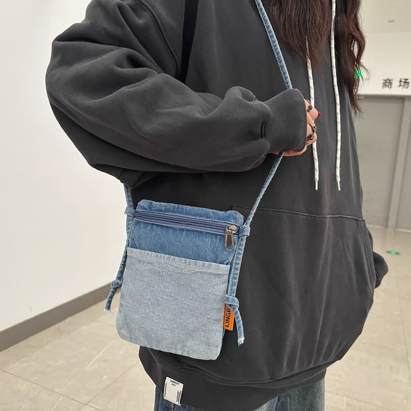 ショルダーバッグメンズ 財布 デニム調ミニショルダーポーチ