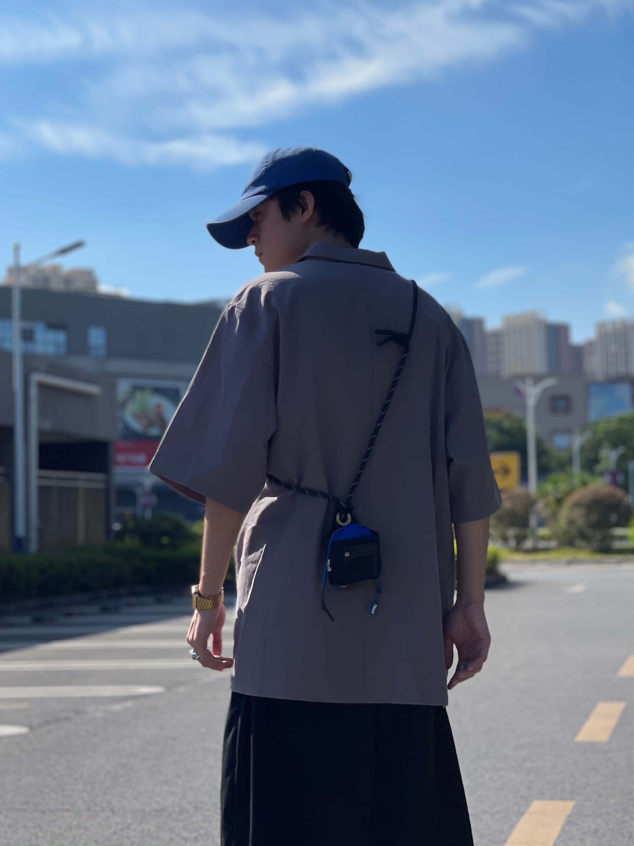ショルダーバッグメンズ 財布 コンパクト機能的ネックウォレット