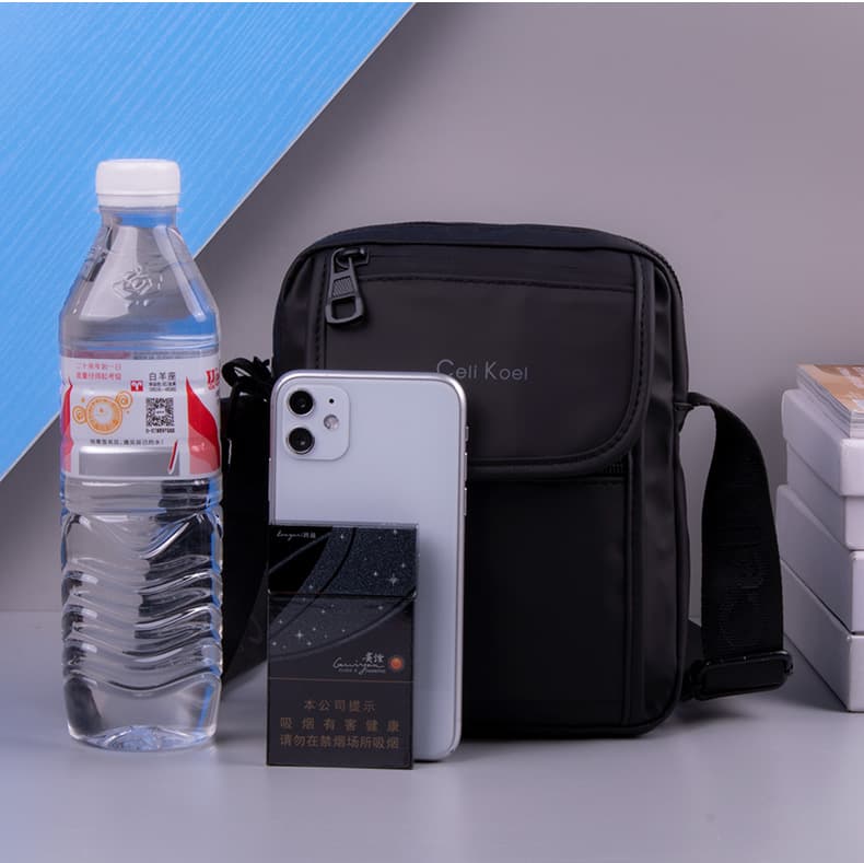 ショルダーバッグメンズ ミニ ポケット収納多機能ミニショルダー