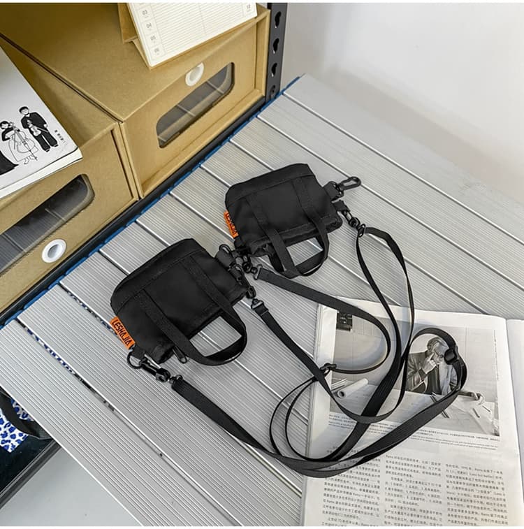 ショルダーバッグメンズ 財布 ミニマルチェストポケット財布