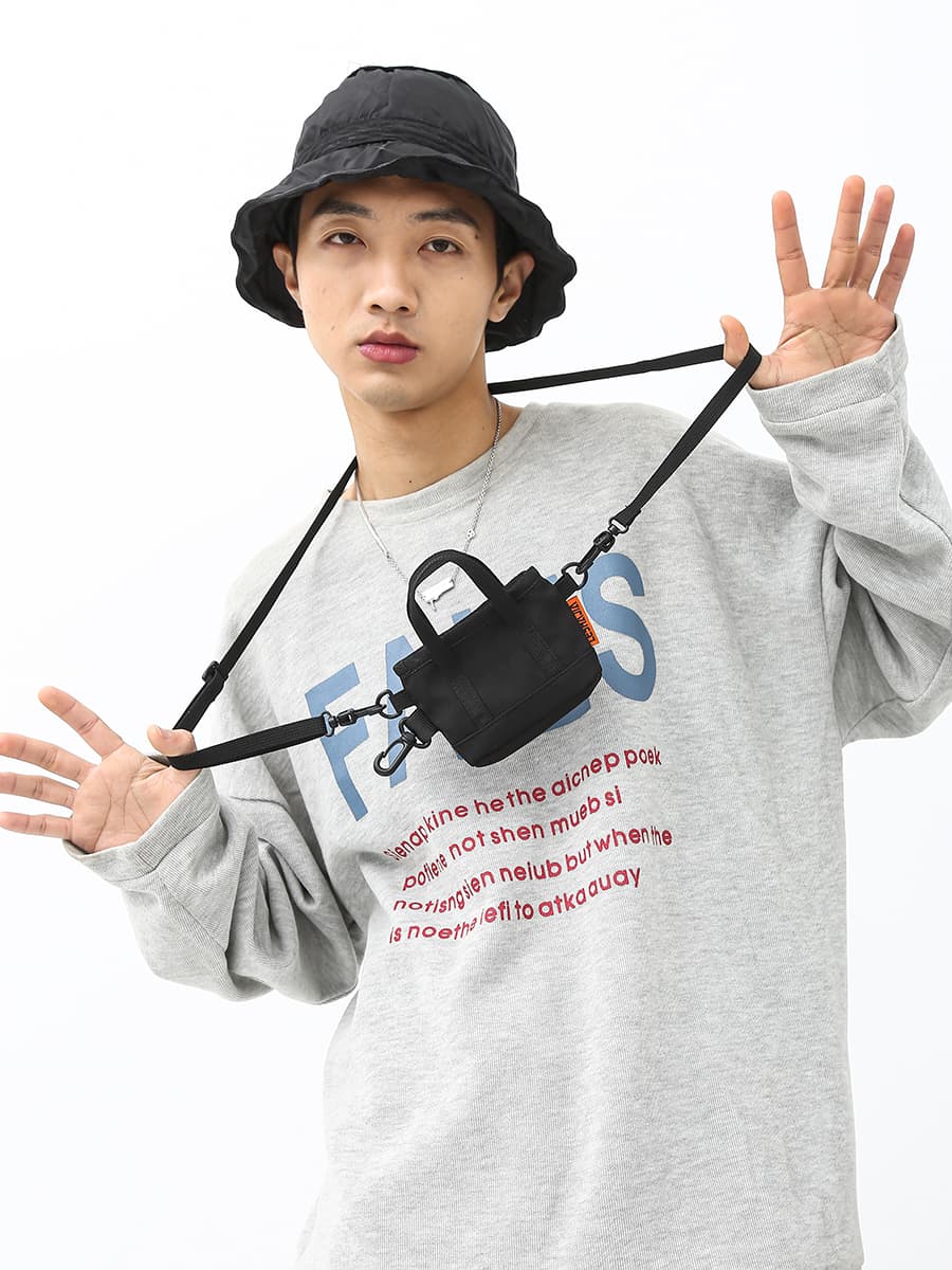ショルダーバッグメンズ 財布 ミニマルチェストポケット財布